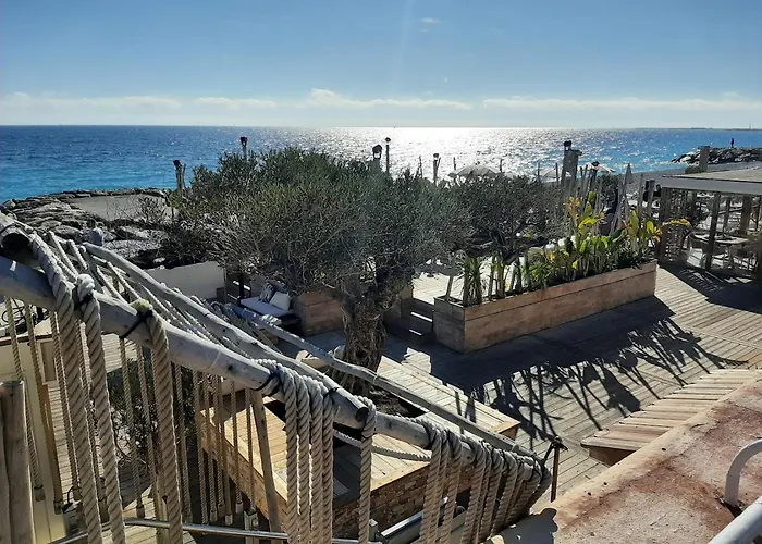 Piscine Climatisation Tennis *