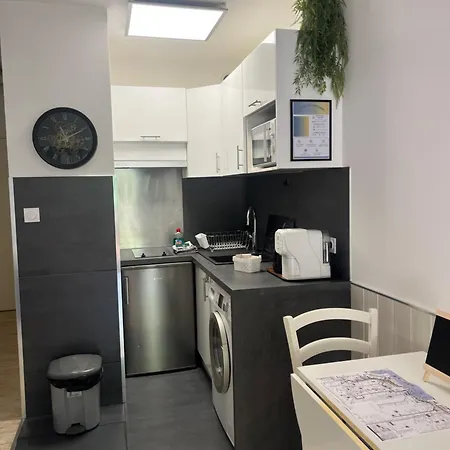 Piscine Climatisation Tennis Daire Nice