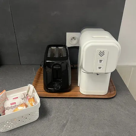 Piscine Climatisation Tennis Daire Nice